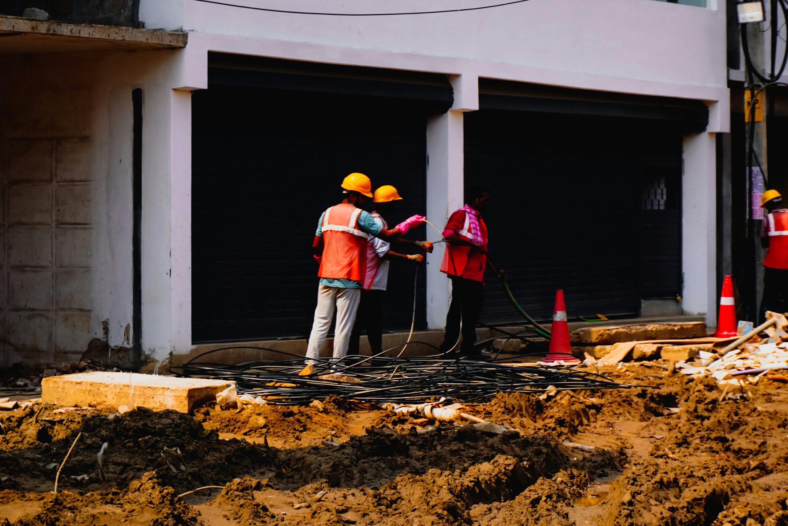 construction crew on jobsite to repair foundation